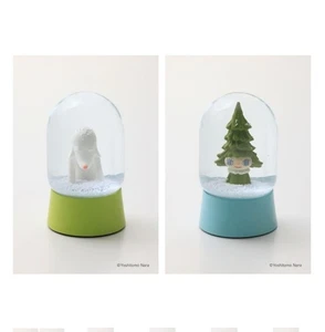 Yoshitomo Nara Aomori perro Miss Bosque niño globo de nieve conjunto Japón nuevo - Imagen 1 de 3