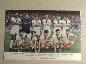 CAGLIARI CALCIO CARTOLINA 1969-70 OMAGGIO DI PAESE SERA CON CALENDARIO NEL RETRO - Foto 1 di 4