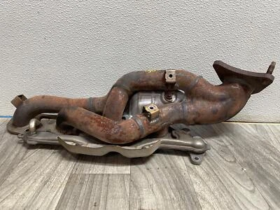 Fits 08 - 22 TOYOTA SEQUOIA 5.7L RH Passenger Exhaust Manifold OEM 1710438011 - Image 1 of 4