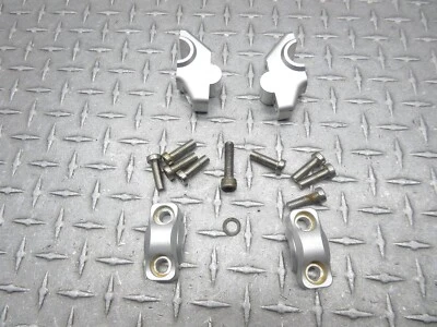 BMW R1150R R1150 2003 00-06 OEM manillar manillar elevadores par pernos Foto 1 de 4