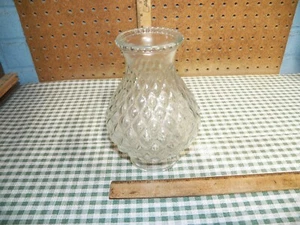 Vintage Clear Glass Hurricane Chimney Lamp Shade Globe Quilt Diamond Pattern - Picture 1 of 8