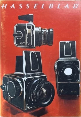Hasselblad Vintage Camera 500C/M & 500EL/M & SWC Catalogue Book VGC - Image 1 of 4