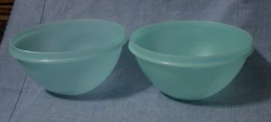 Lot of 2 Blue Vintage Tupperware #234 Wonderlier Food Storage Bowls No Lids - Picture 1 of 3