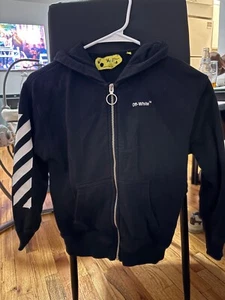 Boys size 8 Off White Sweater - Picture 1 of 3