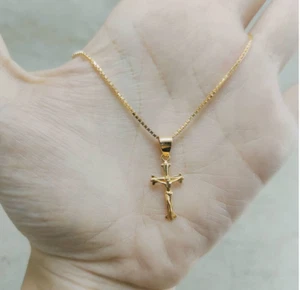 Echt 9k Gelbgold Kreuz Charm Kruzifix Anhänger Echt Massiv Gold Schmuck Geschenk - Bild 1 von 3