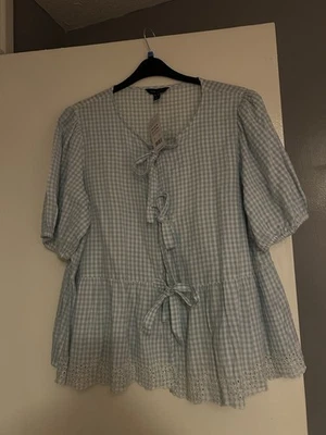 Size 22 New Look Gingham Top NWT - Image 1 of 2