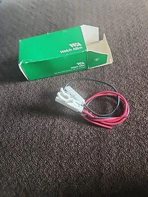 Welch Allyn Modelo 747113-1 Pieza de Repuesto para Otoscopio Oftalmoscopio Cantidad 2 Foto 1 de 2