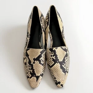 MARC FISHER LTD Enaba Loafer Snake Print LEATHER Women Size 8 - Picture 1 of 9