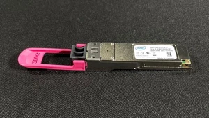 Intel SPTSMP3CLCK11 200G Base FR4 QSFP56 3km 1311nm optyczny moduł nadawczo-odbiorczy - Zdjęcie 1 z 5