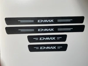 D-MAX CARBON VINYL FILM DECALS - DOOR SILL PROTECTORS - Imagen 1 de 4