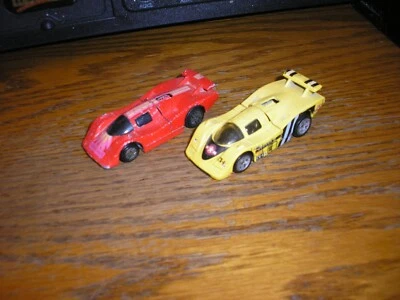Lote De Colección De 2 Coches De Carreras Futuristas Hot Wheels Sol Aire CX4 SH Gratis Foto 1 de 4