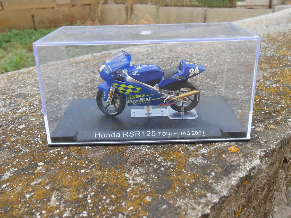 Honda Rsr 125 Toni Elias 2001 Scale 1/24 - Image 1 of 1