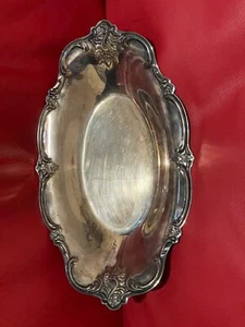 INTERNATIONAL SILVER COMPANY 448 SILVERPLATE ORLEANS ROSES OVAL TRAY - Picture 1 of 5