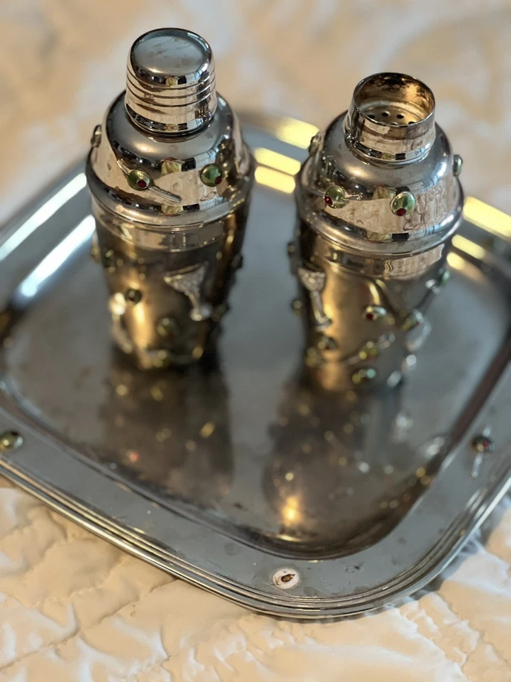 St. john by Marie Gray martini shaker set silver plate - Image 1 of 4