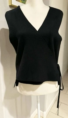 Suéter de mujer Deiji Studios negro con corbata envolvente de diseñador minimalista talla Pequeño Foto 1 de 4