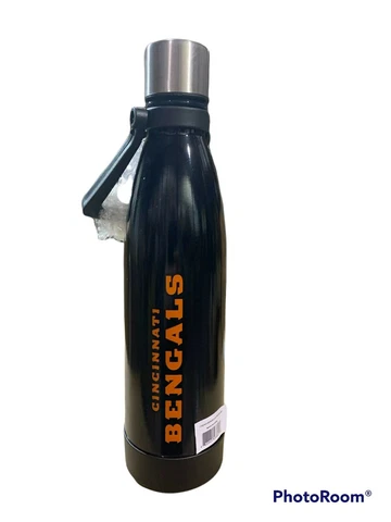 Cincinnati Bengals 17 oz Universal Ultra Water Bottle NFL Licensed NEW Cover