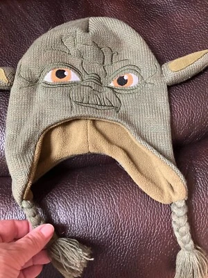 Винтажная детская шапка унисекс Star Wars Baby Yoda ушные клапаны один размер зеленая б/у в отличном состоянии - Изображение 1 из 4