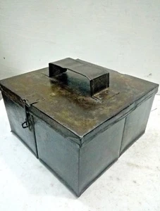 Vintag Tractor or Machine Toolbox Antique Old Iron Tool Tools Auto Box 4 step - Picture 1 of 10