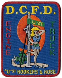 DCFD Motor 9 LKW 9 Nutten & Schlauch "U" St. - NEU Feuerwehr Patch - Bild 1 von 1