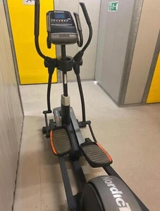 NordicTrack E11.6 Rear Drive Elliptical Cross Trainer - Excellent Condition. - Picture 1 of 5