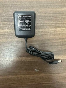 GCi Technologies Trasformatore Plug In Classe 2 Modello AM-12500 Ingresso 120VAC - Foto 1 di 3
