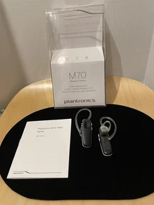 (2) Plantronics M70 Bluetooth Headsets (In Ear Earbud w/Ear-hook)English Spanish - Picture 1 of 6