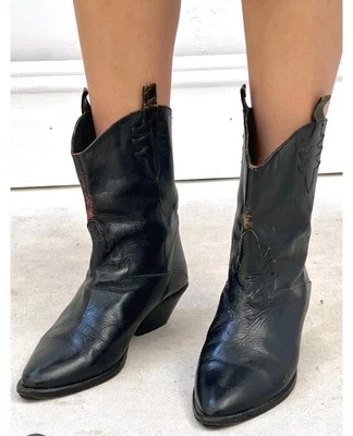 Botas ocidentais de couro preto feitas à mão Joan & David feitas na Itália tamanho 6,5 M crocodilo - Imagem 1 de 4