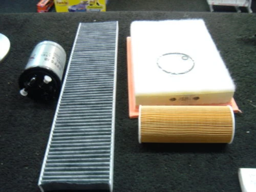 KIT DE SERVICIO FILTROS ACEITE/AIRE/COMBUSTIBLE SEAT ALHAMBRA TDI 2000> Foto 1 de 1