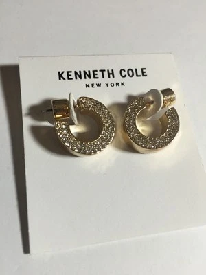 Pendientes de aro Huggie tono dorado Kenneth Cole colección Flat Mate 10F $30 Foto 1 de 4