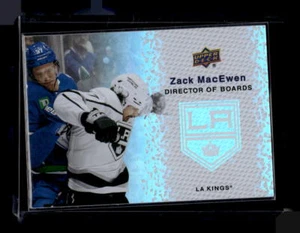 2023-24 Upper Deck #DB-9 Zack MacEwen Director de Tableros - Imagen 1 de 2