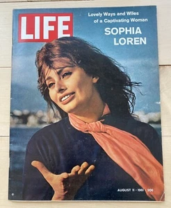 Vintage LIFE Magazine Aug 11 1961 Sophia Loren Maya Ruin Discovery MCM Ads - Picture 1 of 4