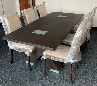 Solid Oak Dining Table and 6 Chairs Bespoke RRP £5500 In excellent Condition - Image 1 of 4