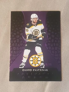 David Pastrnak 2023-24 Artifacts Purple Aurum /25 SSP #A-3 - Bild 1 von 4