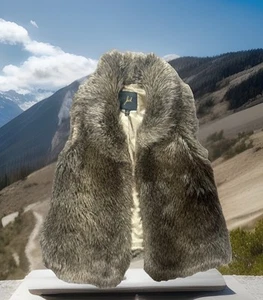 “JACK” Women's Faux Fur Hook Vest Color Brown/Tan Size M Boho Rock N’ Roll - Picture 1 of 10