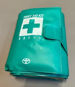 Toyota First Aid Optional Car Complete Kit - Bild 1 von 6
