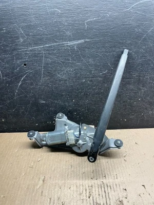 2007 to 2015 Mazda CX-9 CX9 Windshield Rear Wiper Motor U9541 DG - Image 1 of 4
