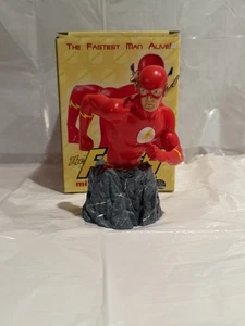 The Flash: The Fastest Man Alive Mini Bust DC Direct quasi nuovo alto 5" - Foto 1 di 10
