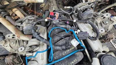 Colector superior Porsche Cayenne 2003 2004 2005 2006 Foto 1 de 2