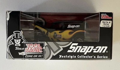 Snap-on Racing Champions 1939 Chevy Sedán Herramienta de Entrega Magic 1:24 Diecast Nuevo en Caja Foto 1 de 4