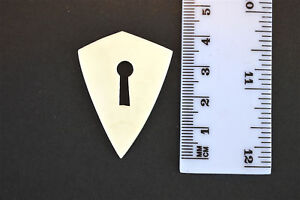 Tarcza w stylu antycznym biała pudełko meblowe dziurka na klucze otwór na klucze 