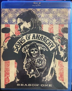 Sons of Anarchy Season 1 One (Blu-ray 2008) Widescreen - Used - Foto 1 di 2