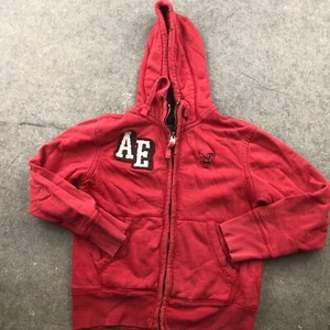 American Eagle Hoodie Mens Small Red Embroidered Spell Out Sweatshirt Shirt Y2K - Picture 1 of 13
