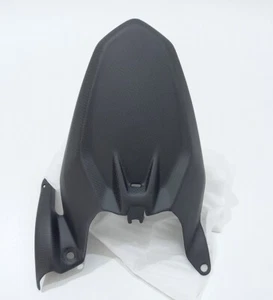 PARAFANGO POSTERIORE CARBONIO 100% DUCATI MONSTER 937 MY 2021 2022 2023 - Imagen 1 de 4