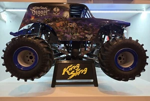 Custom made RC Stand for Losi King Sling LMT v2 w/ Chassis Lock - Picture 1 of 9