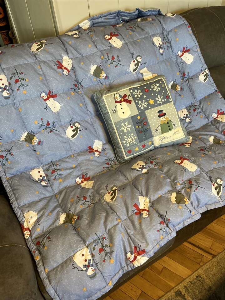 Holiday  - Snowman Quilted Comforter 40x48  1 Pillow - Image 1 of 3