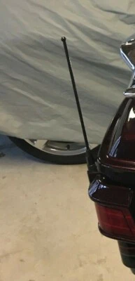 Mástil de alimentación de antena de acero inoxidable negro 7" AM/FM/XM/CB para Harley-Davidson nuevo Foto 1 de 4