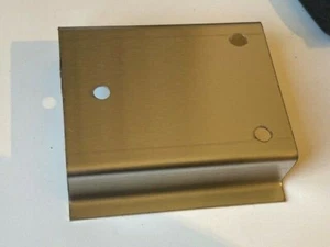 Neu Fiat X1/9 X19 LANCIA STRATOS FERRARI 308GT4 TÜRGRIFF HALTPLATTE - Bild 1 von 1