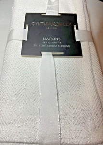 CYNTHIA ROWLEY NEW YORK 8 NAPKINS SILVER 20 X 20 COTTON OTHER FIBERS NIP - Picture 1 of 3