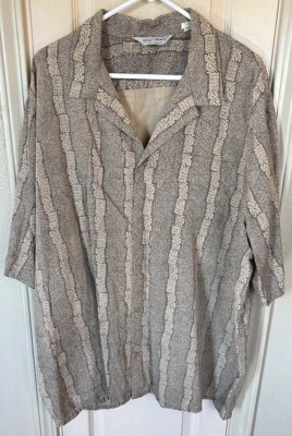 VTG Da Vinci Mens 3XL Tan Aztec Rayon Full Button Short Sleeve Shirt - Image 1 of 4