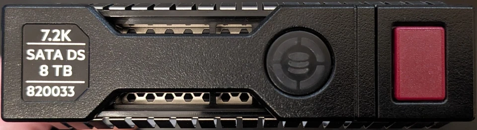 HP 820033-001 3.5" HDD Mounting Bracket and Screws - Image 1 of 3